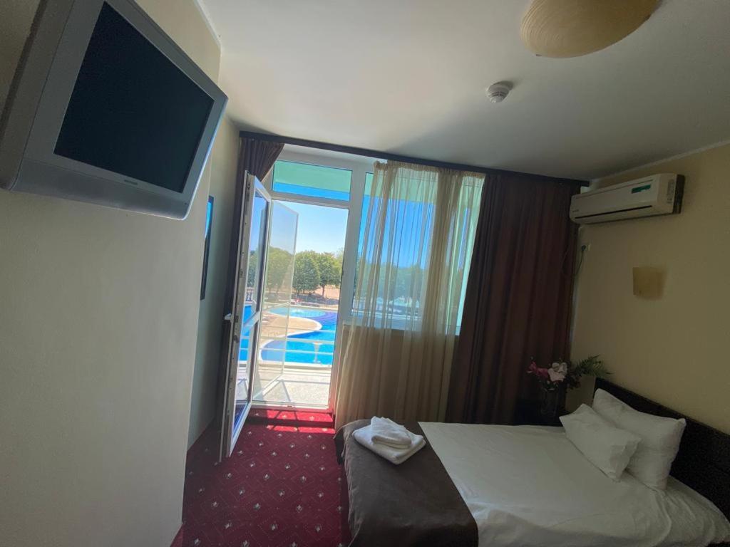 Complex Hotelier Felix - Perla Marii 艾福雷诺德 外观 照片